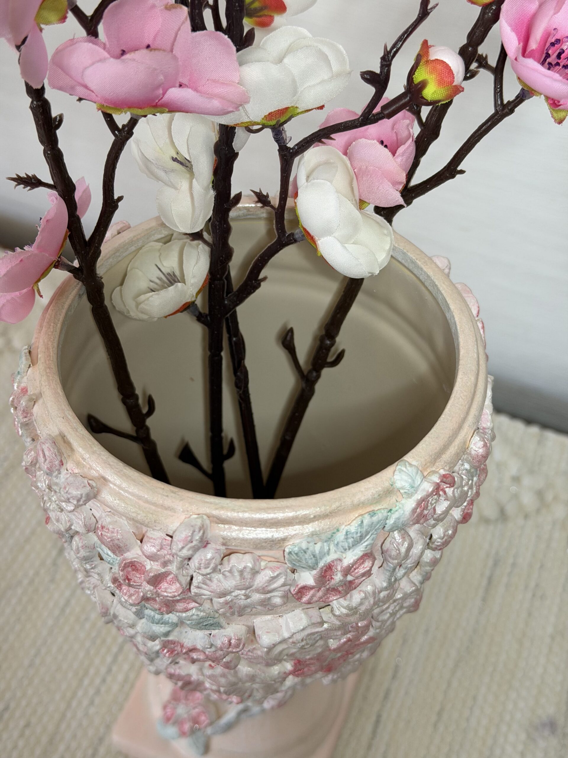 Lilleornamentidega savist vaas - Pilt 3