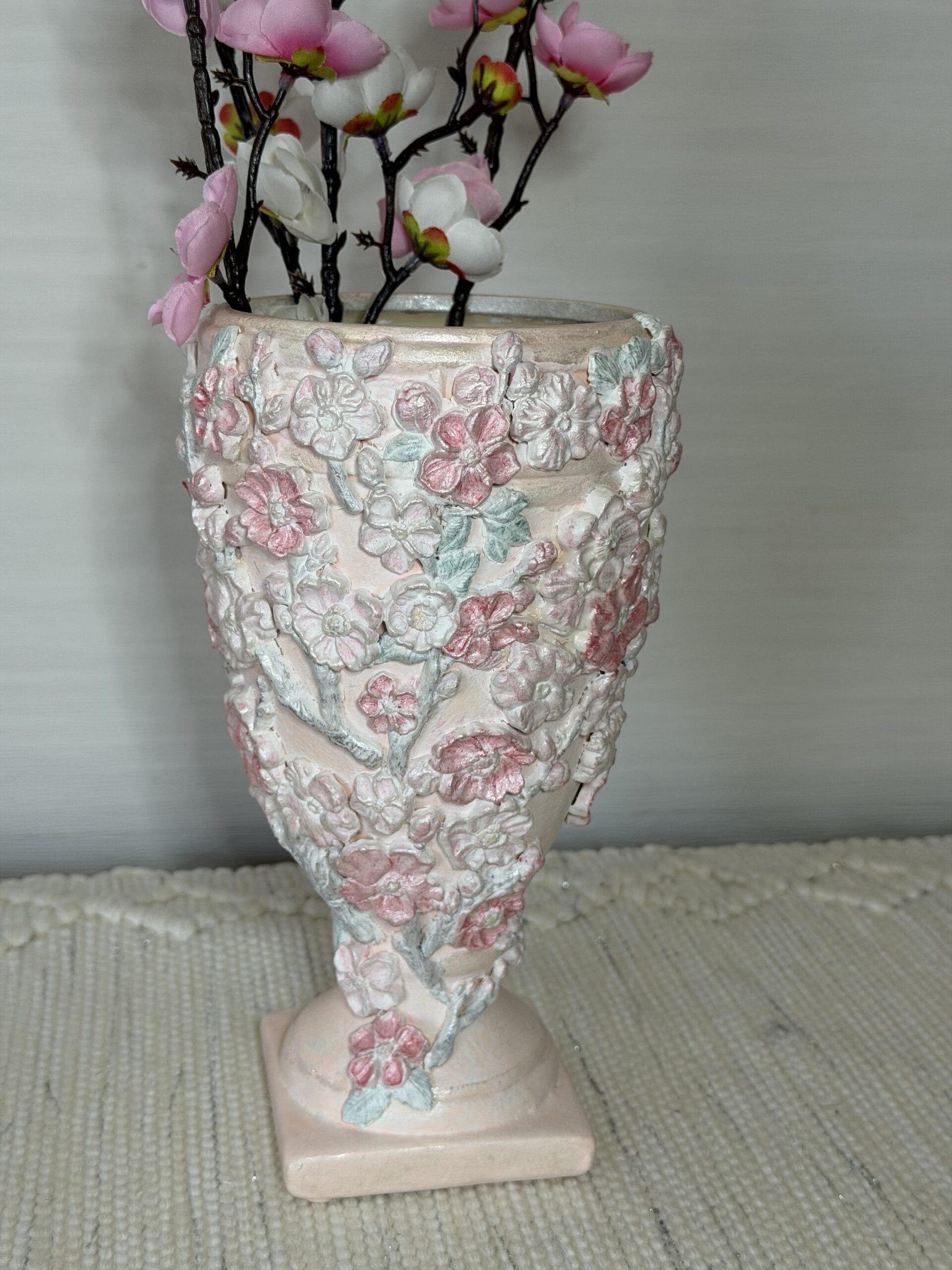 Lilleornamentidega savist vaas - Pilt 2
